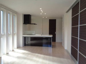 シャーメゾン　梨園 0103号-3