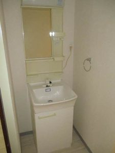 ハイツ アヴェーユ 0103号-4