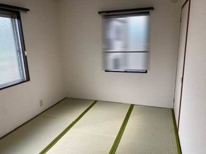 ファミールホリイ A202号-6