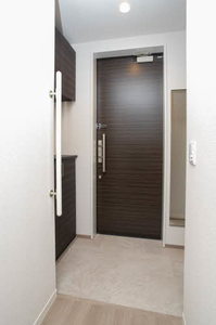 シャーメゾン　ストラーダ 0305号-4