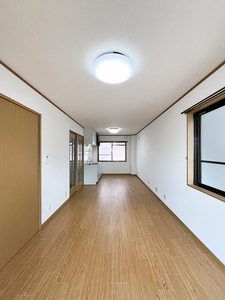 メゾン明日香 0102号-2