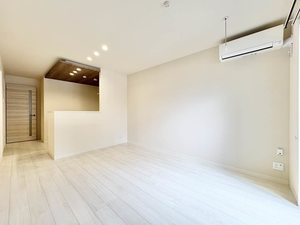 メゾン・ソラーレ 0101号-2