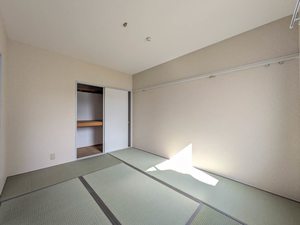 マインドハイツ辻井 B102号-5