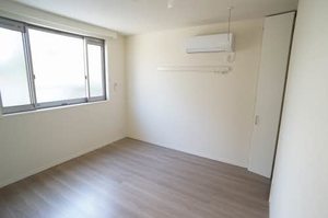 Ｅａｓｔ　Ｖｉｌｌａ　逆瀬川 0102号-4