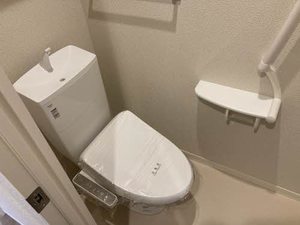 アール　ド　ヴィーヴル 0202号-8