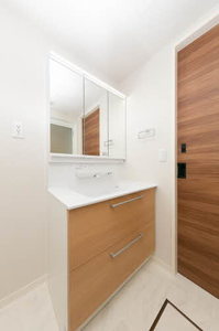 Ｓｈａｍａｉｓｏｎ　Ｌａ　Ｇｌｙｃｉｎｅ 0103号-7