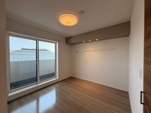 ＥＣＲＡＧＥ西宮 0303号-5