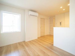 シャーメゾンスリーゼ 0303号-2