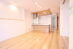 フローリス　コート 0102号-2