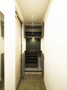 セントラル　レジデンス　Ⅳ 0203号-4