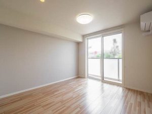 Ｓｈａ　Ｍａｉｓｏｎ　Ｃｌｏｃｈｅｔｔｅ 0102号-9