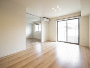 オカバ姫路青山シャーメゾン A102号-2