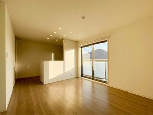 シャーメゾン　レオ 0202号-2