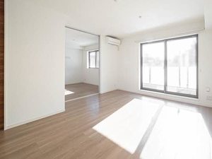 オカバ姫路岡町シャーメゾン A203号-5