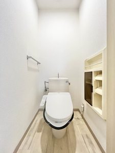 ウォームフロント岡田 0203号-6