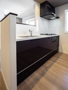 シャーメゾンガーデンズ KNK 0401号-8