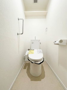 ヴィラ・ソレーユ高槻 0302号-9