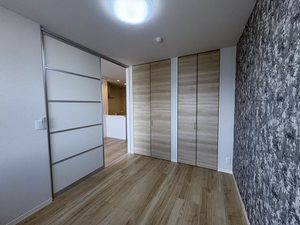 スカイヴィラ聖徳 0303号-8