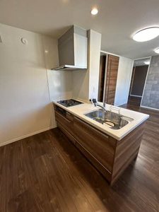 シャーメゾン　レーヴ 0202号-4