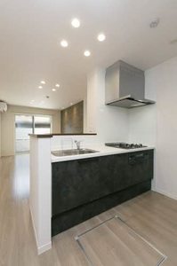 ＳｈａＭａｉｓｏｎ　Ｍ＆Ｋ 0102号-8