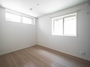 Ｇｒａｎｄｉｒ　ＥＡＳＴ 0103号-9