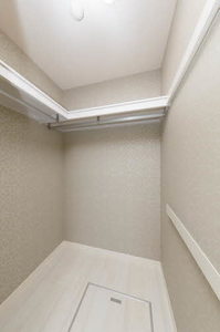 シャーメゾン忠　彦根 0108号-9