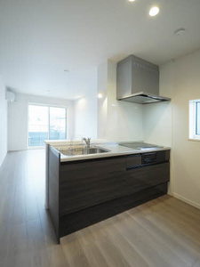 シャーメゾン境谷 0203号-8