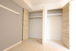 Ｐａｌａｚｚｏ　Ｇｌｏｒｉｏｓａ 0202号-4