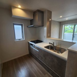 シャーメゾン岡東 0301号-10