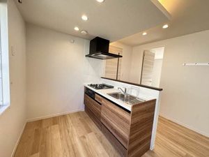 ロジュマンイズミBCD棟 B101号-2