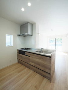 カーサ・ヴァレンティア 0101号-3