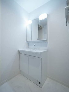 カーサ・ヴァレンティア 0101号-8