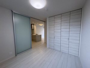 シャーメゾンシンワⅢ 0102号-8