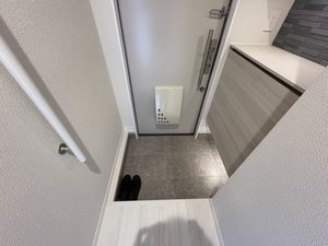 シャーメゾンシンワⅢ 0102号-12