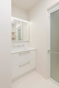 Ａｂｅｌｉａ 0301号-9