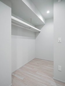 ＴＨＥ　ＷＥＡＶＥ　ＭＩＮＡＭＩ　ＳＥＭＢＡ 0601号-4