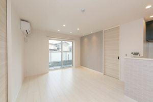 Ａｖａｎｃｅ（アヴァンセ） 0102号-9