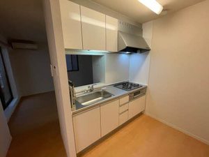 お問合せ番号：001076900203-4