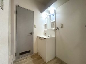 エス・グランパーＡ・Ｂ棟 B203号-7