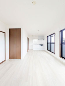 メゾン・ド・シャルム 0205号-2