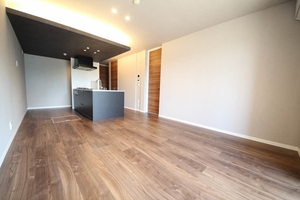 シャーメゾン草津プレミア 0102号-2