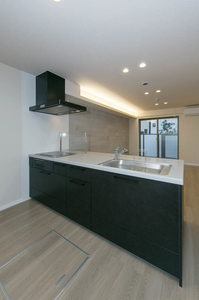 レジデンス三条宮前 0102号-7