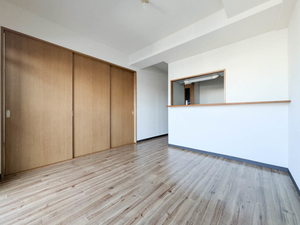 モナーク・シャトー 0405号-2