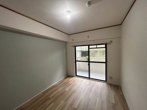 ロイヤルコートワダ 0105号-2