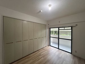 ロイヤルコートワダ 0105号-4