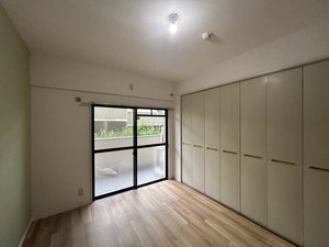 ロイヤルコートワダ 0106号-4