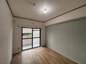 ロイヤルコートワダ 0106号-5