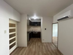 ロイヤルコートワダ 0205号-2