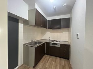 ロイヤルコートワダ 0205号-7