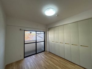 ロイヤルコートワダ 0307号-5